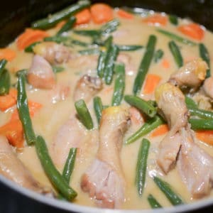 The curry should be thick.