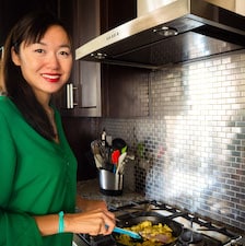 Anna Labowsky Cook The beginner's guide to a tender, juicy braise — Garlic Delight
